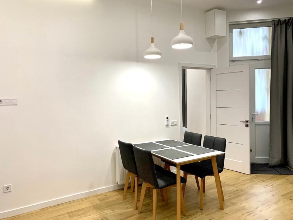 Colton Budapest Paulay Apartments Exterior photo