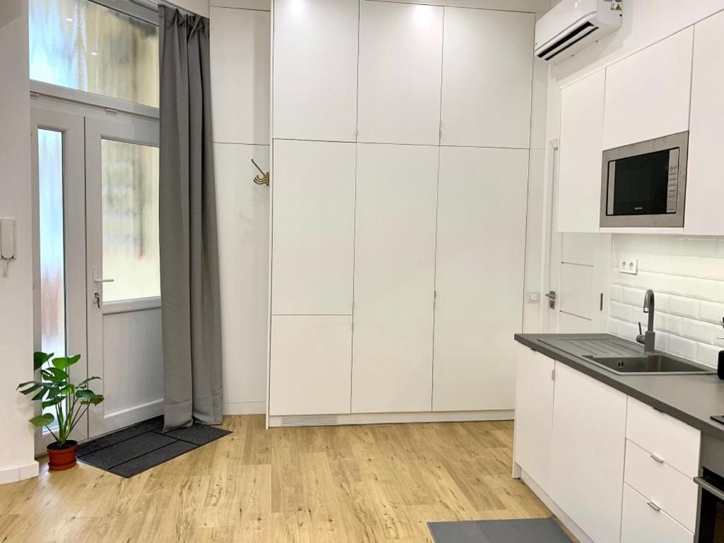 Colton Budapest Paulay Apartments Exterior photo